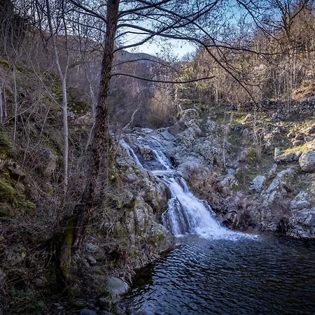 Ferienhaus Ecolieu La Bernarde - Nature Dompnac